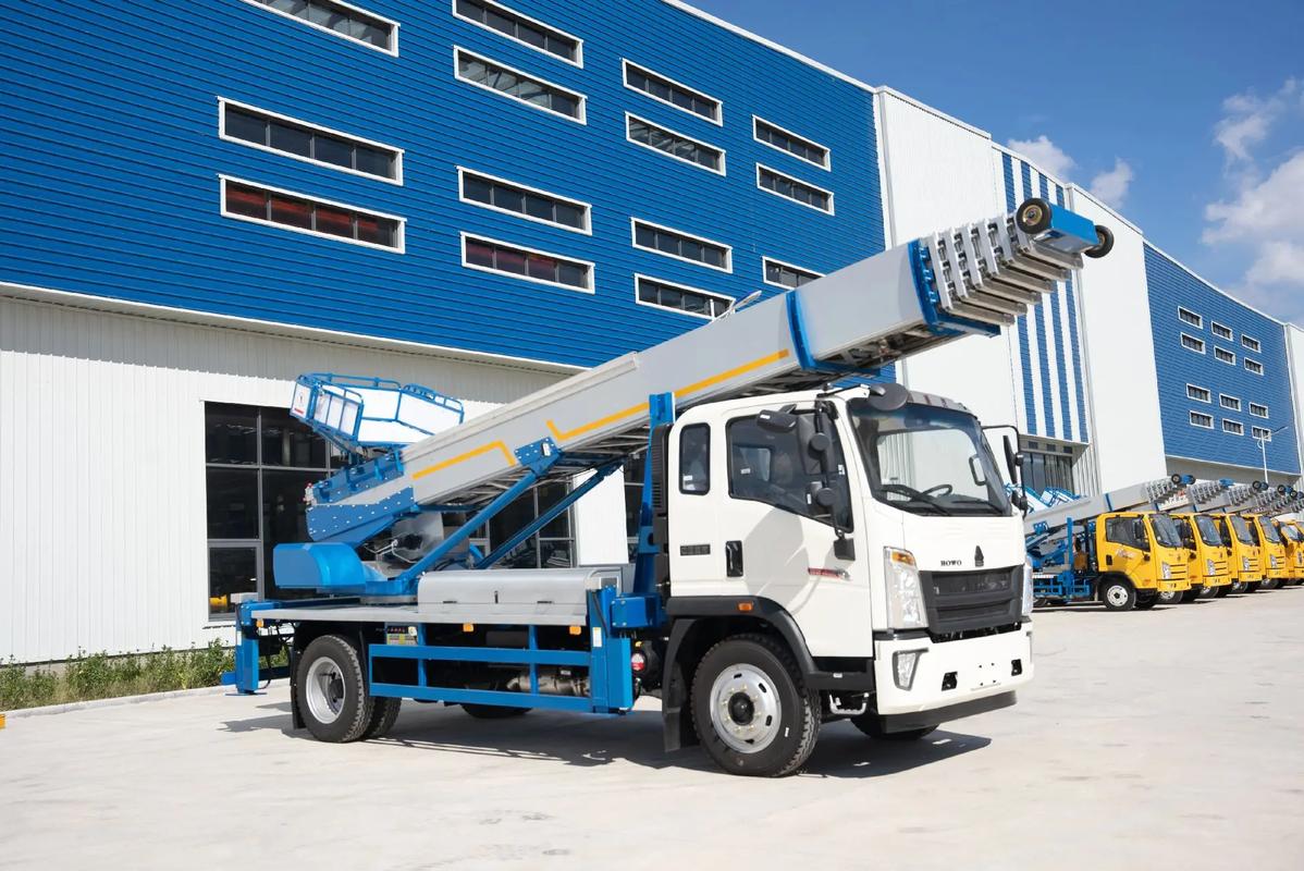 翁田镇出租云梯车高空作业车 建筑垃圾搬运